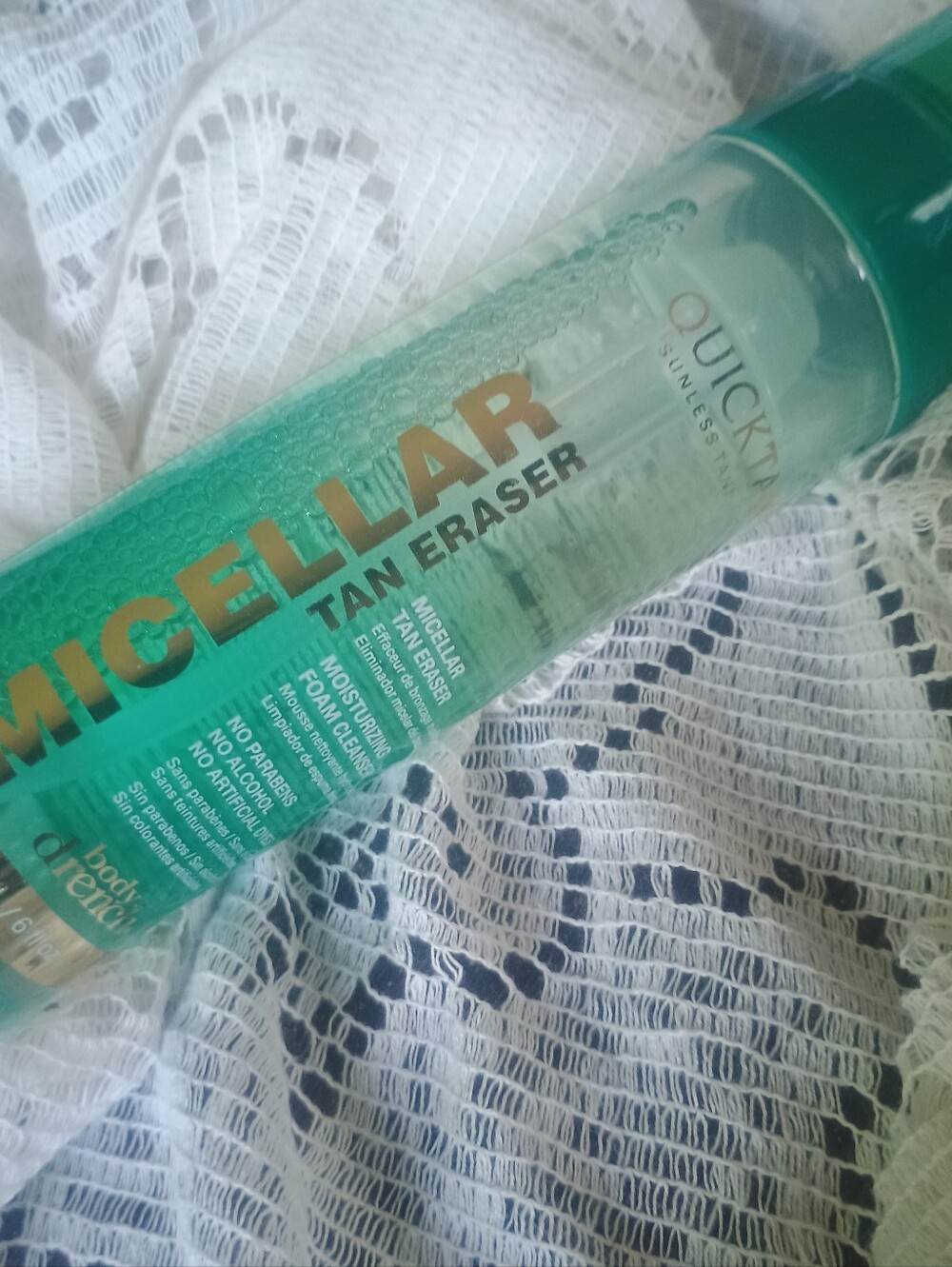 Micellar Tan Eraser Moisturizing Tan Remover